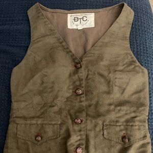 BTC Brown Vest Sheryl Crow
